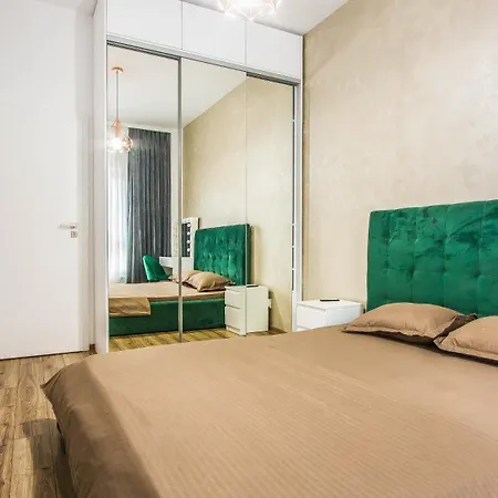 Luxury / Mihai Bravu Apartmens Bucureşti