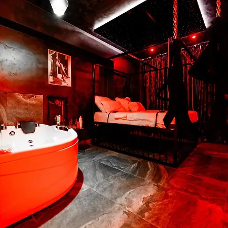 Luxury Jacuzzi Apartment Bukarest