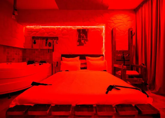 Apartament Luxury Jacuzzi *