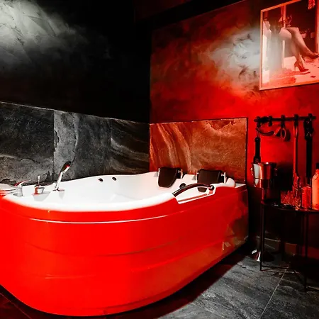 Apartment Luxury Jacuzzi