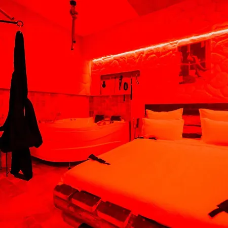 Luxury Jacuzzi Bükreş